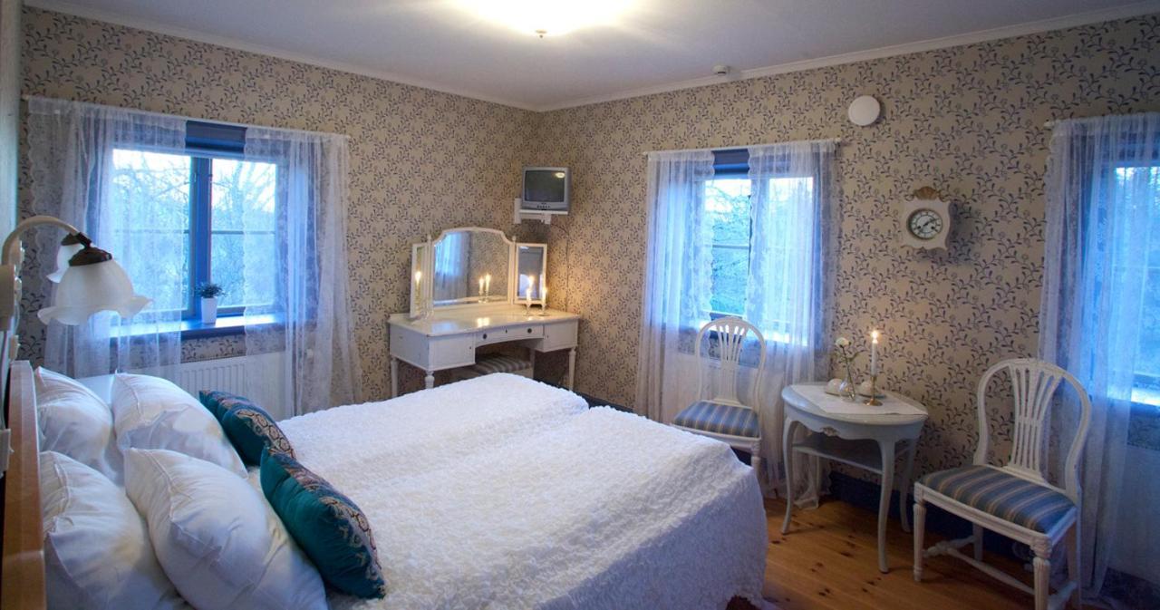 Sunds Bed And Breakfast Säffle Buitenkant foto